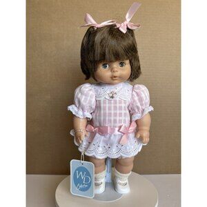 1989 Lorrie Doll World Collection Brown Hair Sleep Eyes Drink Wet Vinyl 13"